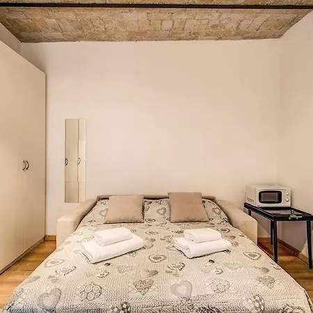Navona Flat-3