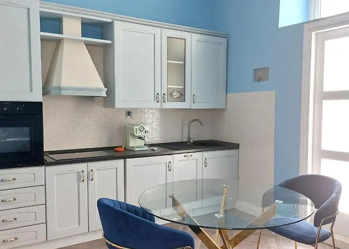 Tiburtino Apartment